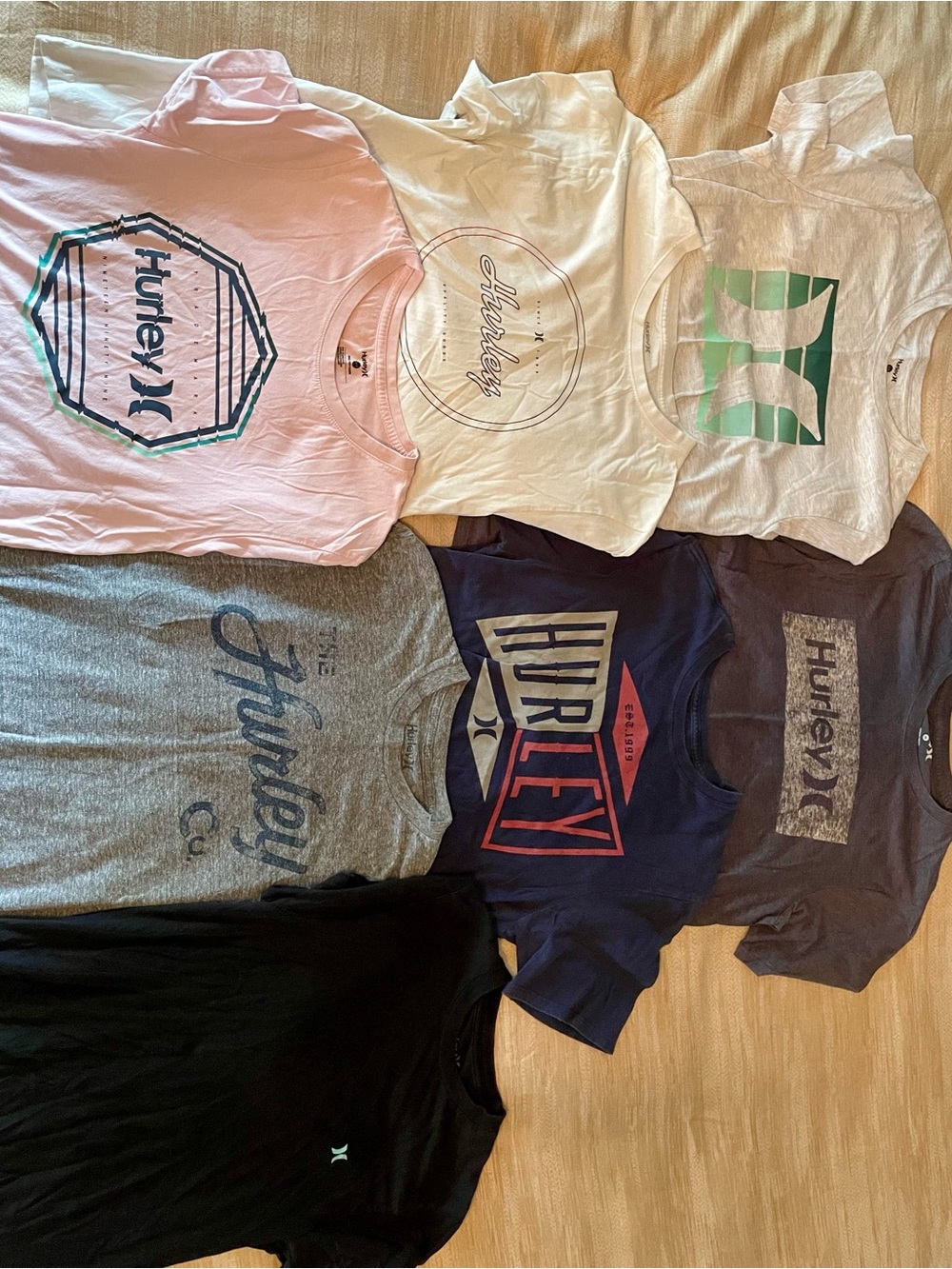 Hurley Mixed Graphic Tee Set — Black, Navy, Pink, Gray, White, Green - Picture 2 of 2